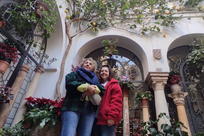 Cordoba Mosque-Cathedral & City Private Tour - Stop 2: La Juderia walk and the story behind Córdoba’s Jewish quarter
