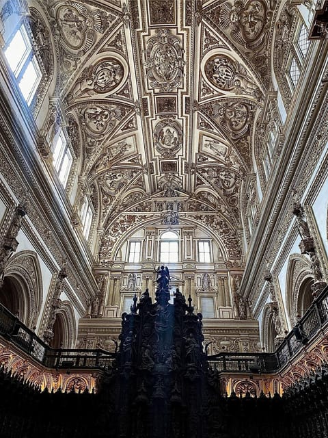 Córdoba: Mosque-Cathedral Guided Tour - Why the Mosque-Cathedral is worth a guided visit