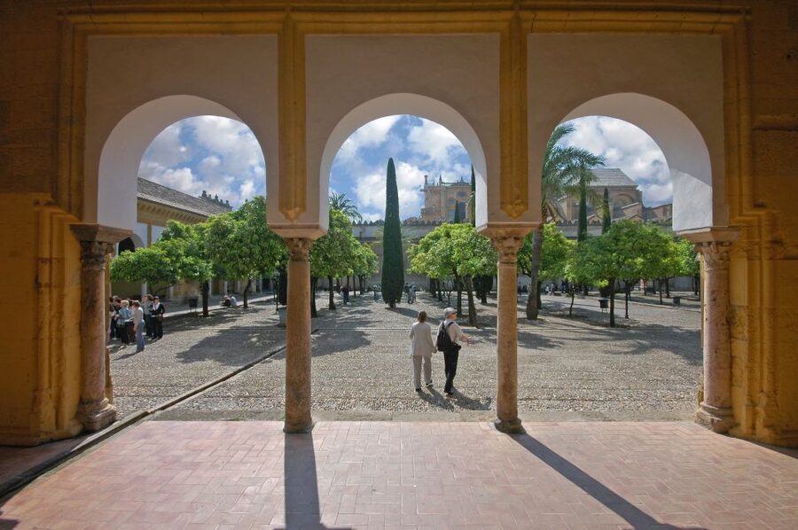 Cordoba Mosque & Jewish Quarter Tour with Tickets - Top reasons this combo tour works