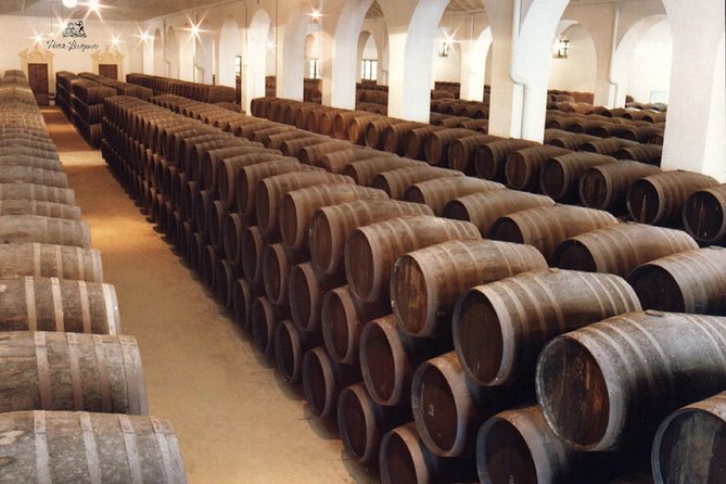 Cordoba Olive Oil mill, Wine, Passion - Olive oil and wine tasting, done in a way that makes sense