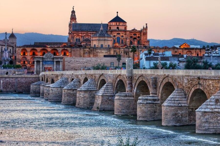 Cordoba: Private custom tour with a local guide - Key things you will notice on this tour
