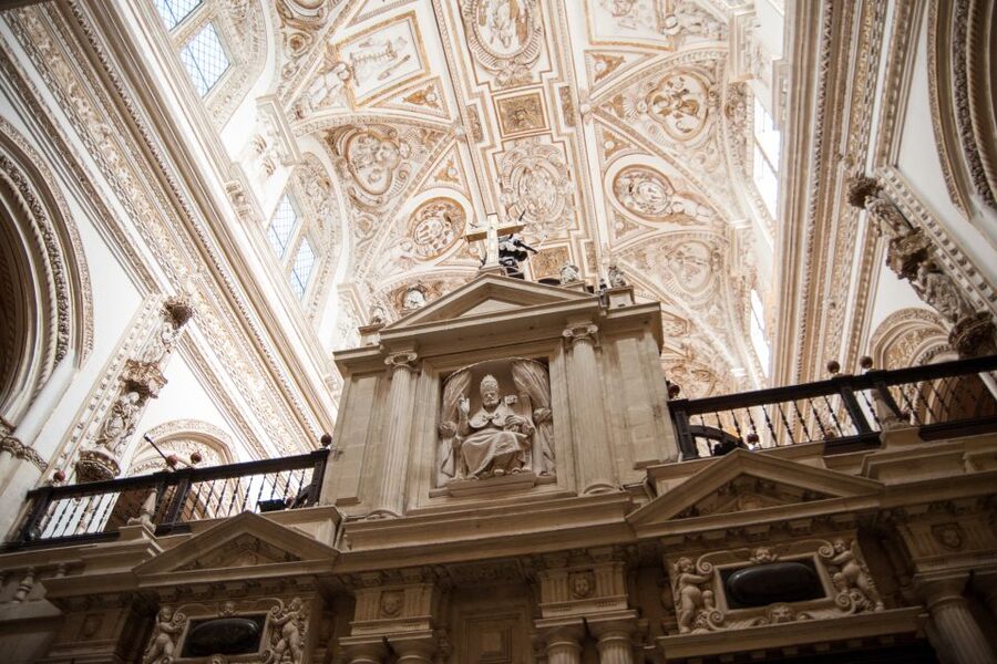 Córdoba: Skip-the-Line Great Mosque-Cathedral History Tour - Should you book the skip-the-line Mezquita-Catedral tour?