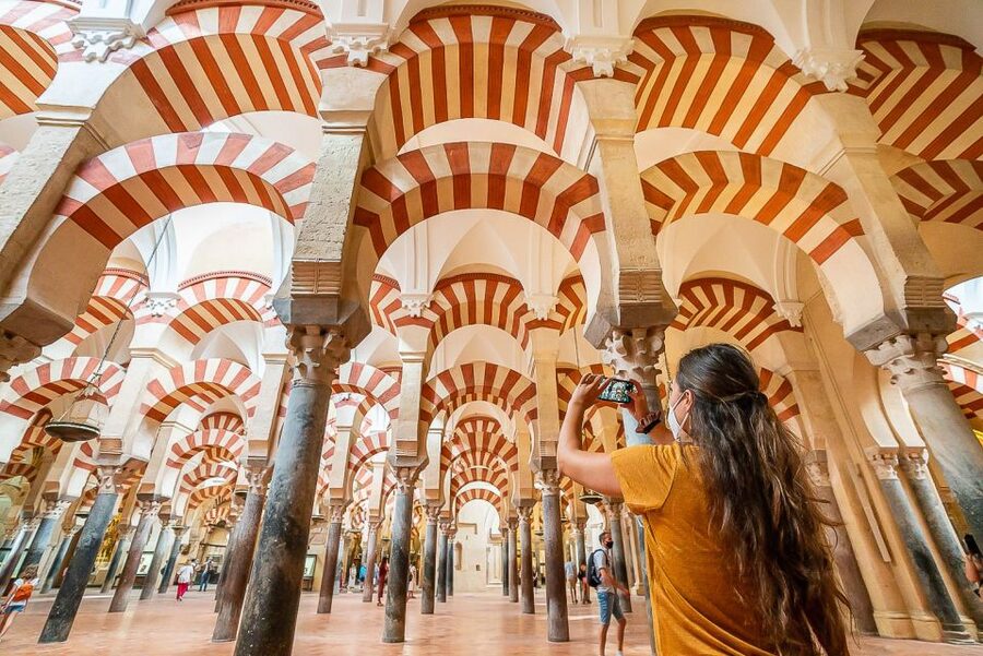 Córdoba: Skip-the-Ticket-Line Mosque-Cathedral Guided Tour - Mosque-Cathedral of Córdoba tour: what you really pay for