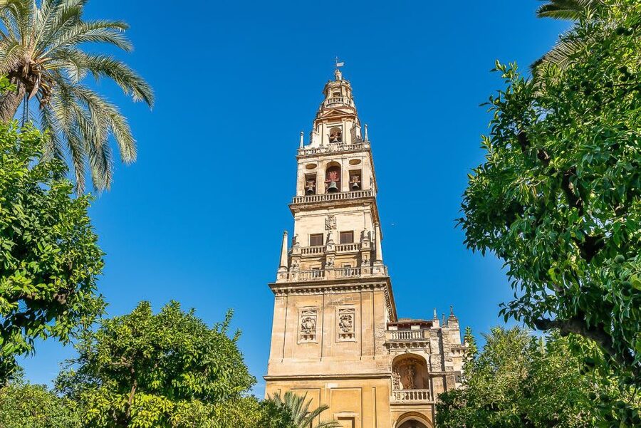Córdoba: Skip-the-Ticket-Line Mosque-Cathedral Guided Tour - Getting inside quickly: the skip-the-ticket-line setup