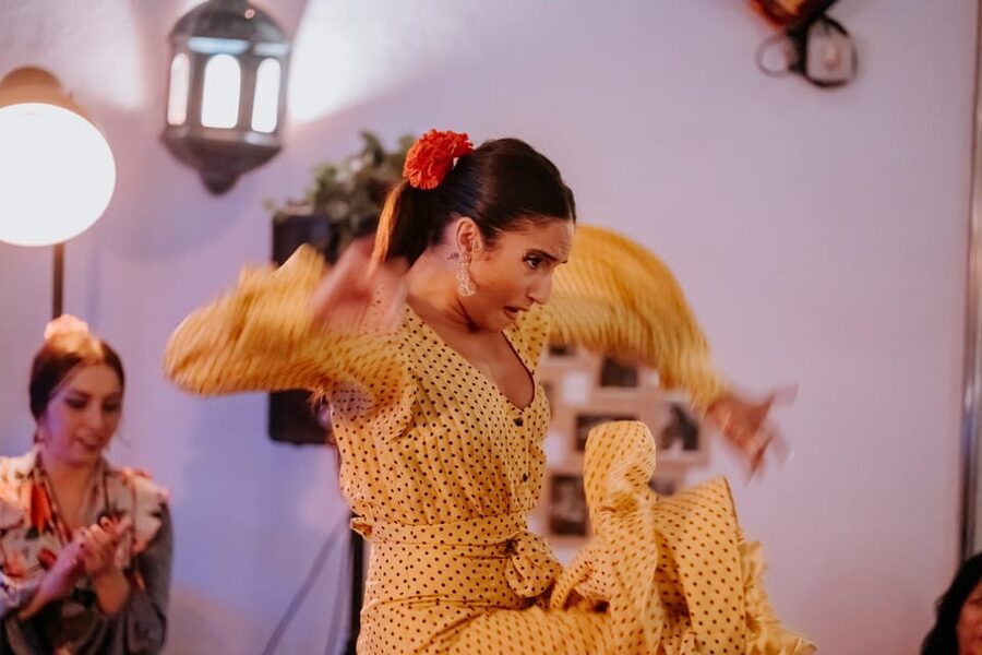 Córdoba: Tablao Flamenco at Doble de Cepa with Optional Meal - Key reasons to pick Doble de Cepa