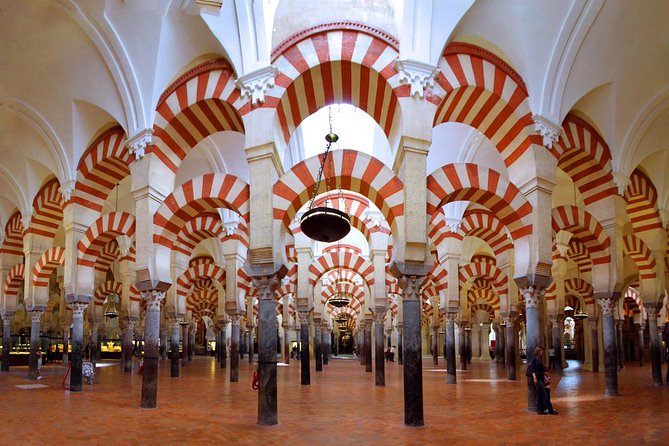 Cordoba & & The Mosque Small-Group Day Tour from Seville - Getting Moving: Hotel Pickup, AC Car, and an Easy 8:00 Start
