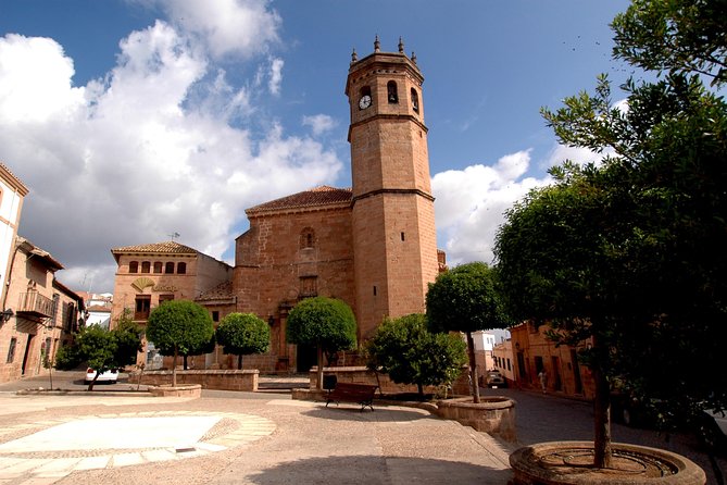 Discover 3 artworks in Baños de la Encina - A 2 to 3 Hour Art Walk in Baños de la Encina