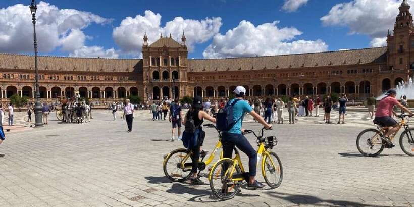 E-Bike tour in Sevilla - Getting Started: Spain Cycling Tours and Your First Moments on the Bike