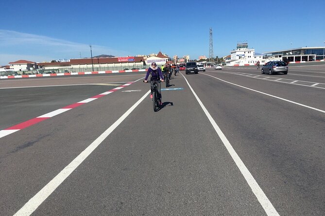 EBike-Gibraltar: Rock Around Tour - Catalan Bay, La Caleta, Then Eastern Beach to the Airfield Tunnel