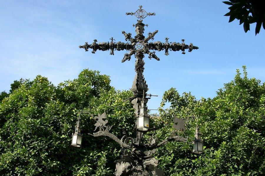 Enchanted Seville: Private Walking Tour - Key things I’d center in my decision