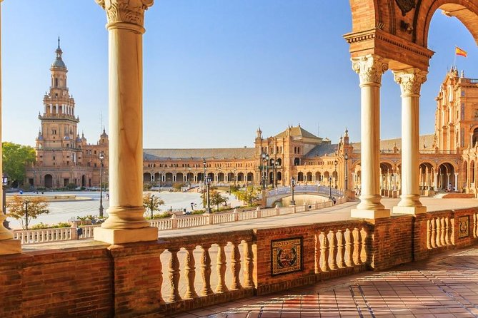 Essential Seville's Ancient History: An Audio Tour - Walking the Cathedral Exterior and Learning to See the Architecture