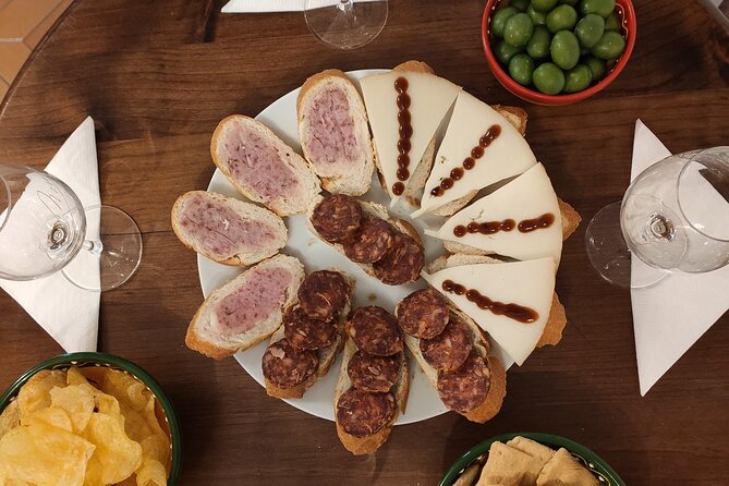 Evening Wine Tasting Córdoba - Price and value: wine plus tapas for about $29