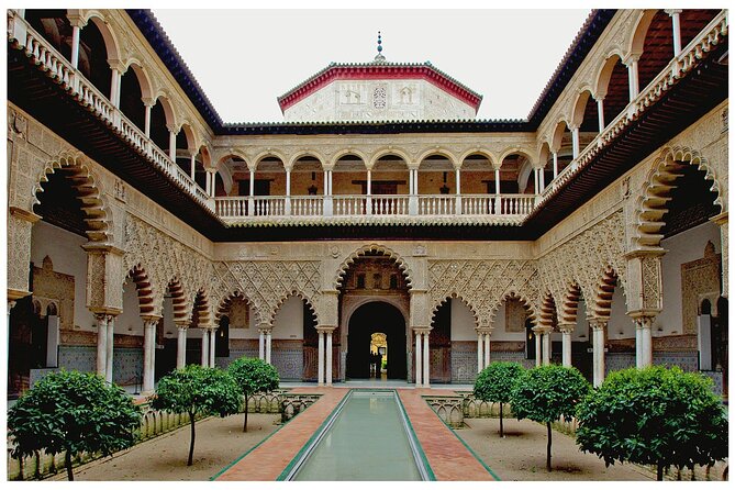 Exclusive Alcazar with breakfast or afternoon coffee in gardens - Stop 1: Sevillian Breakfast in the Gardens, from bread to serrano ham