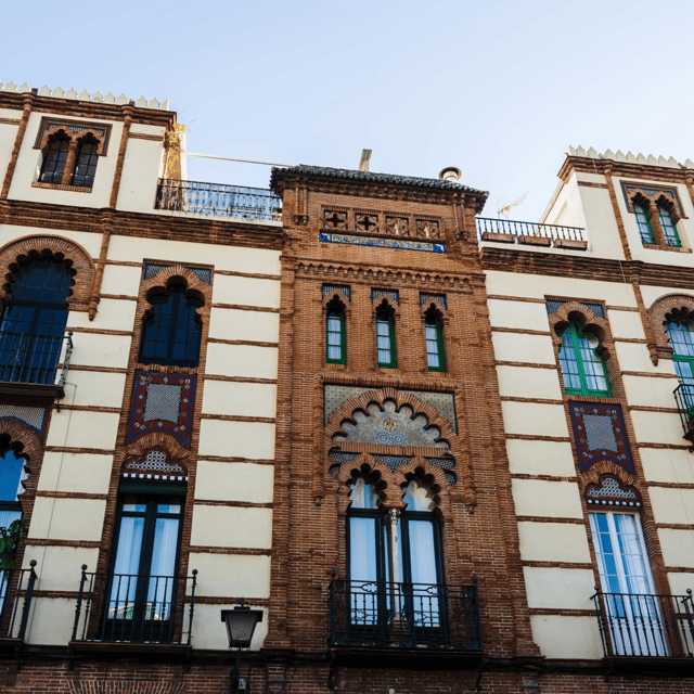 Exclusive Seville: Hidden Gems and Iconic Landmarks Tour - Plaza Nueva and the Quick Lessons You Need in Old Seville