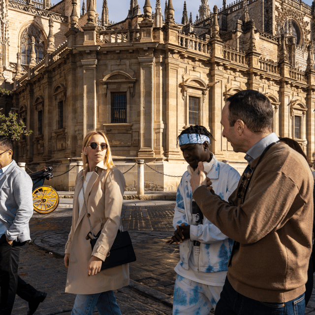 Exclusive Seville: Hidden Gems and Iconic Landmarks Tour - Antigua Fábrica de Tabacos: Architecture and Identity in One Stop
