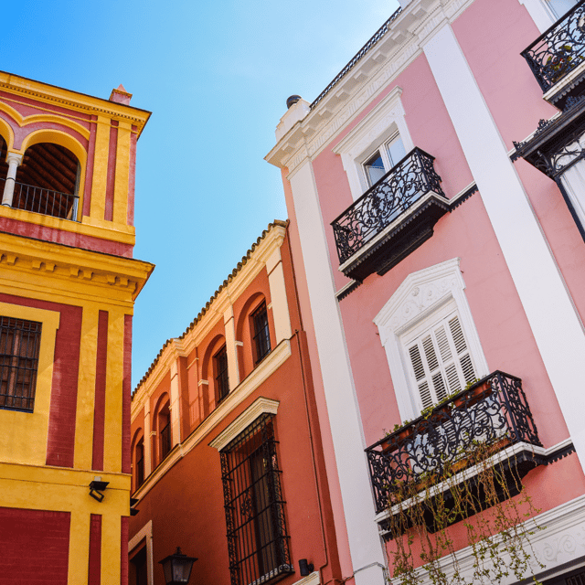 Exclusive Seville: Hidden Gems and Iconic Landmarks Tour - Guide Quality: It Can Be Fantastic or Frustrating