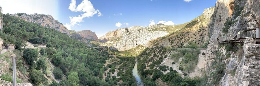 Excursion to the CAMINITO del REY from Seville - The Seville-to-El Chorro drive: long, but built in for comfort