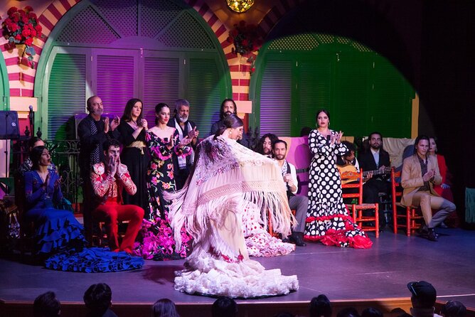 Flamenco Show and Dinner in Seville - Where you will sit, and how the show space feels