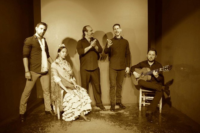 Flamenco Show at Tablao Alvarez Quintero in Seville - Tablao Alvarez Quintero, where flamenco stays up close