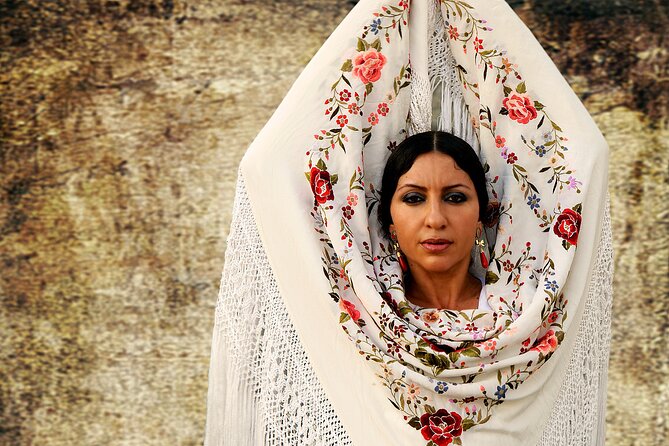 Flamenco show at the foot of the Giralda in Seville - Price and Value: Is $26.65 Worth It?