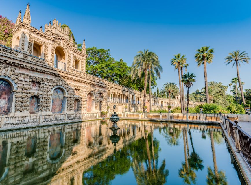 From Costa del Sol: Sevilla Day Trip with Real Alcázar Tour - Return to Malaga: Puerta de Jerez timing and the end-of-day reality