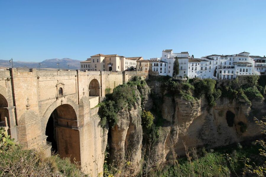 From Malaga or Marbella: Ronda Private Day Trip - Palacio de Mondragon and Cuenca Gardens: the best views come with a payoff