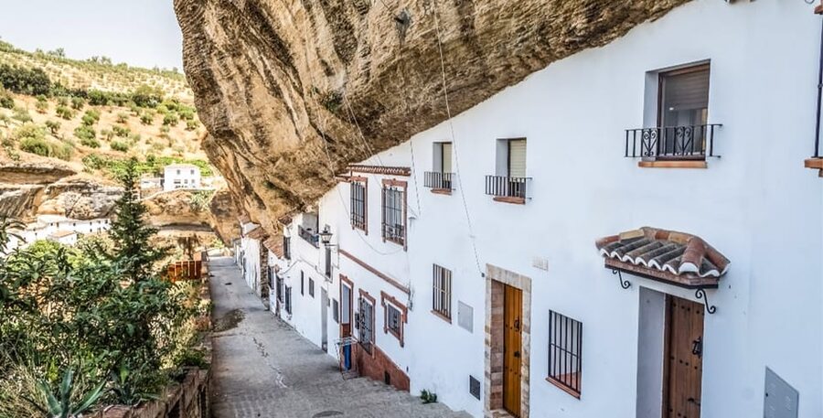 From Malaga: Ronda and Setenil Tour with Scenic Train - Should You Book This Tour From Malaga?