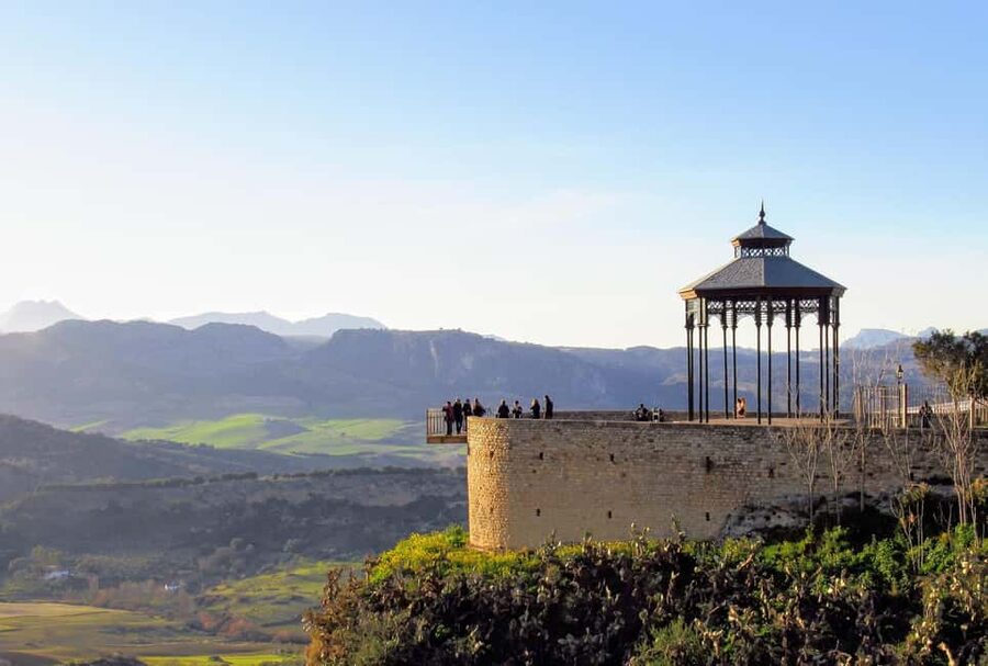From Malaga: Ronda y Setenil de la Bodegas Day Trip by coach - Who this tour is best for, and who should skip it