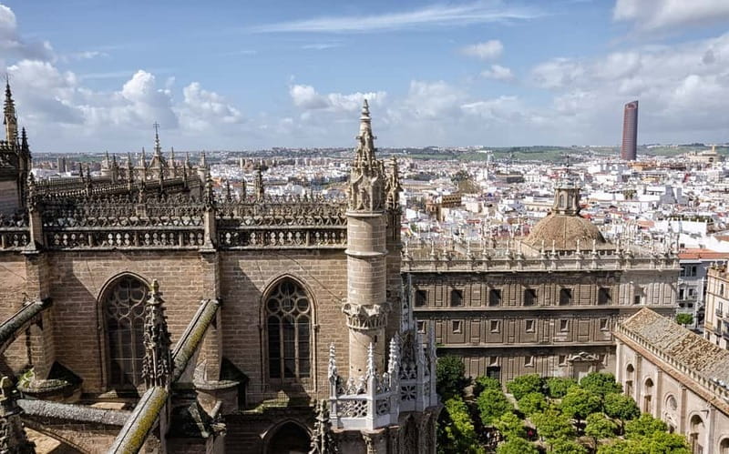 From Malaga: Seville Day Trip with Real Alcázar Tickets - Key things to love about this Malaga to Seville day trip
