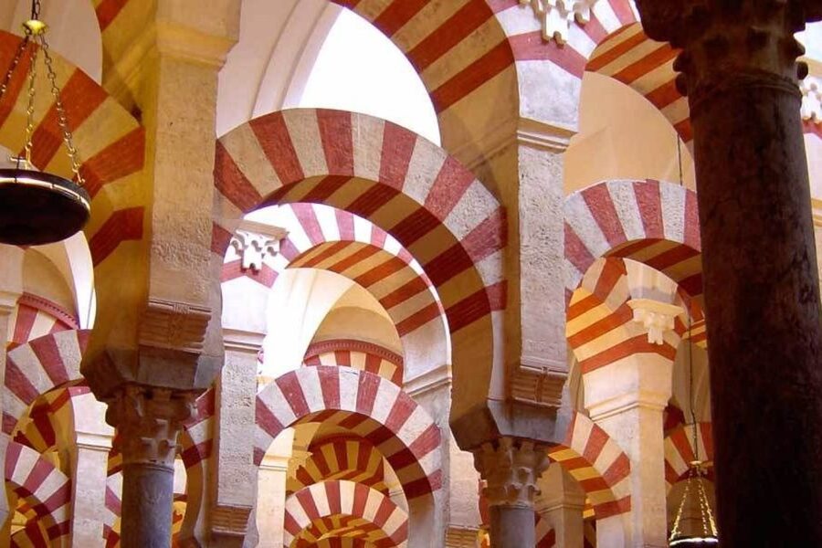 From Seville: Córdoba and Mosque Cathedral Full-Day Tour - After La Mezquita: how to keep your momentum