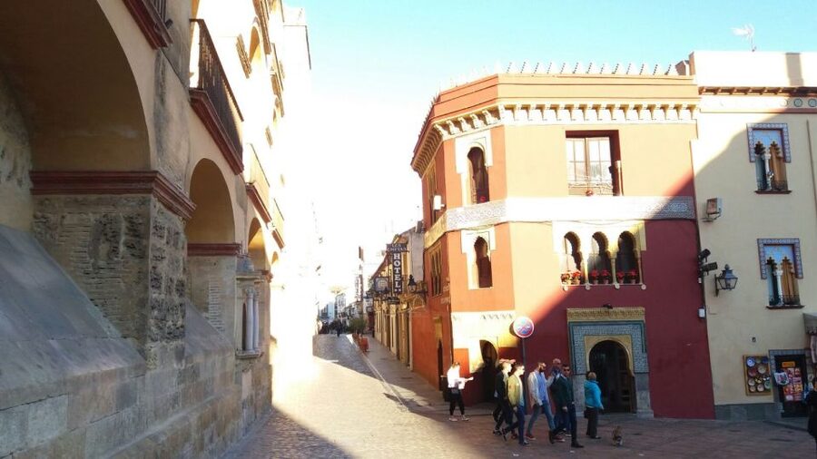 From Seville: Full-Day Essential Córdoba Tour - Carmona photo stop: a quick taste on the way to Córdoba