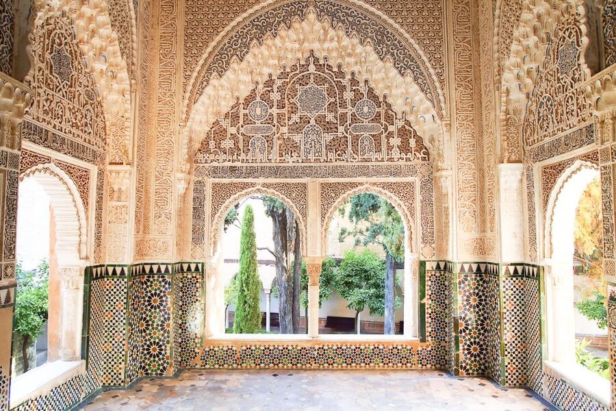 From Seville: Granada Day Trip with Alhambra and Albaicín - Why Granada from Seville feels like a smart use of time
