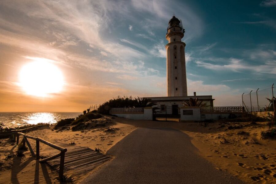 From Seville: Private Day Trip to Cádiz with Guide - El Pópulo, La Viña, and Santa María: where your time actually goes