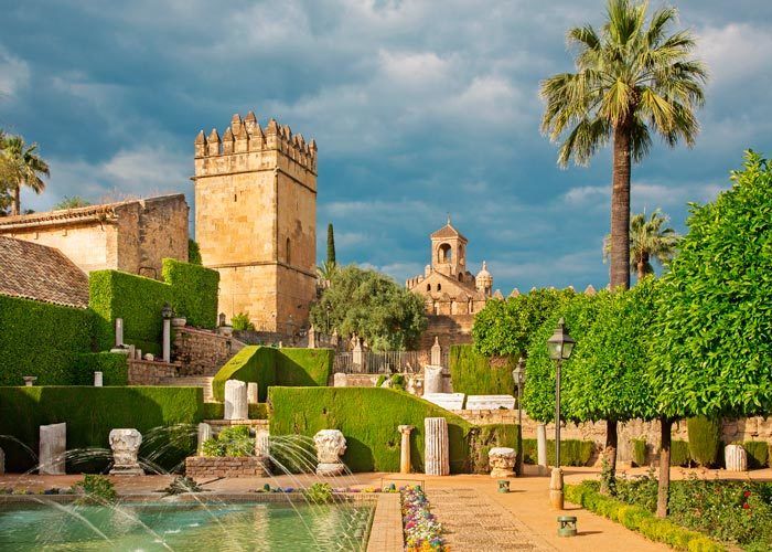 From Seville: Private Transfer to Granada and Córdoba Tour - Luggage, kids, and who should consider this tour