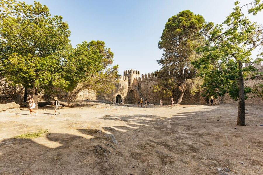 From Seville: Pueblos Blancos and Ronda Full-Day Trip - Zahara de la Sierra: your first dose of pueblos blancos
