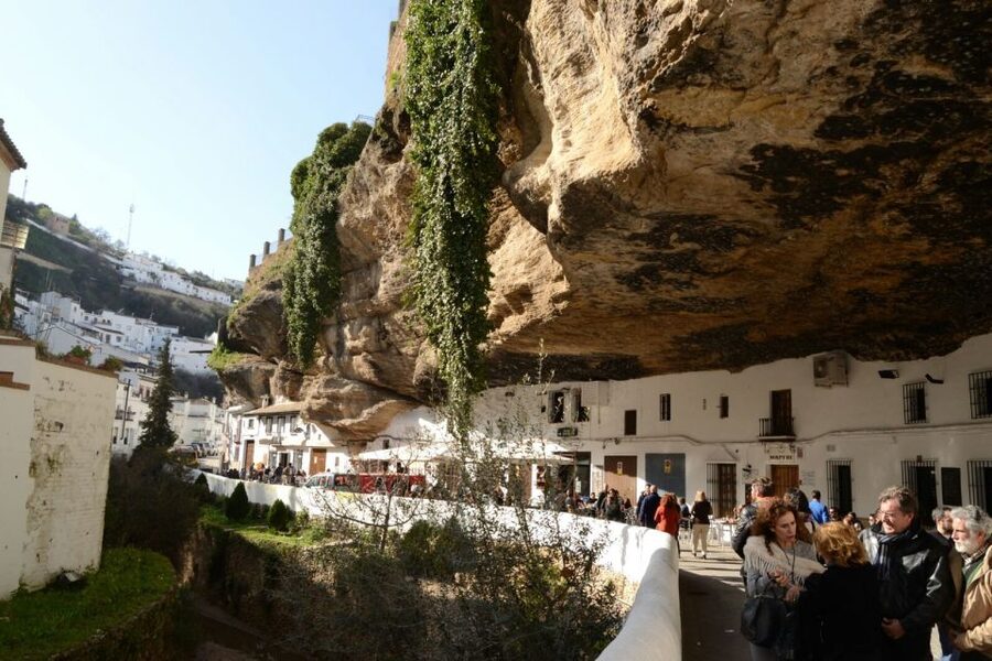 From Seville: White Villages Tour - Sierra de Grazalema and Garganta Verde: viewpoints, birds, and big air