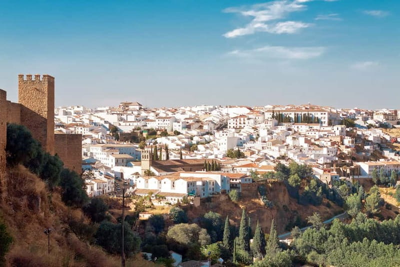 From Seville: White Villages Tour - Zahara de la Sierra, where the views do the talking