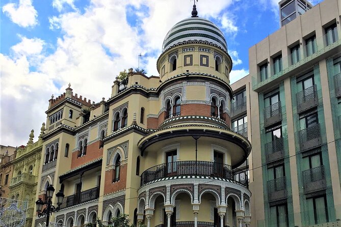 Full Day Private Tour in Seville - Real Fábrica de Tabacos and the Carmen opera link