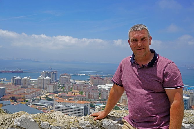 Gibraltar Panoramic Tour 1hrs Plus - Guides, private pacing, and why Carlos and Dale matter