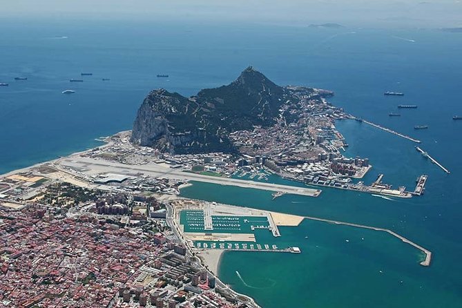 Gibraltar private tour from Seville including the upper rock - Key highlights at a glance