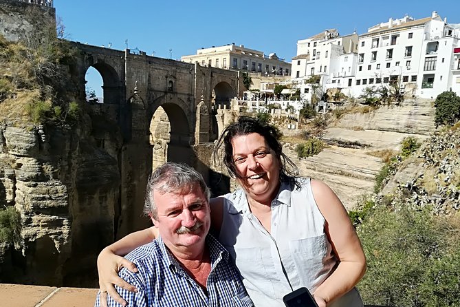 Granada Private Transfer to Seville with a Visit to Ronda - Why This Granada to Seville Day Feels Like Two Trips