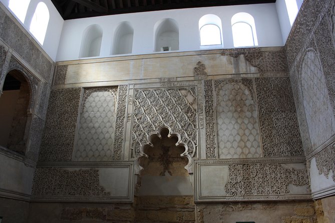Guided Tour Jewish Quarter and Mosque-Cathedral of Córdoba with tickets - Should you book this Córdoba Jewish Quarter and Mezquita tour?