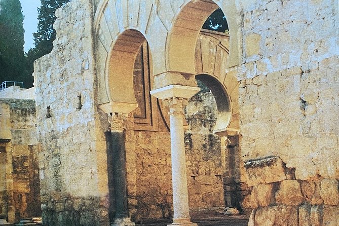 Guided tour of Medina Azahara in Spanish without Bus. Official Guides - The guided walk through Medina Azahara: what the timing really buys you
