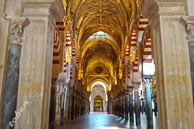 Guided tour of the Mosque-Cathedral of Cordoba in Spanish - From mosque to cathedral: Ferdinand III and the big “power switch”