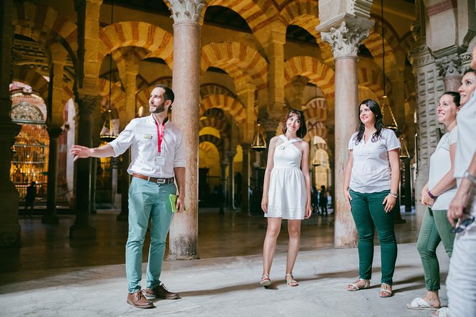 Guided tour of the Mosque with entrance included - Price and value: what you are really paying for