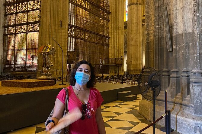Guided Tour Sevilla Cathedral - Pace, headsets, and why group size matters here
