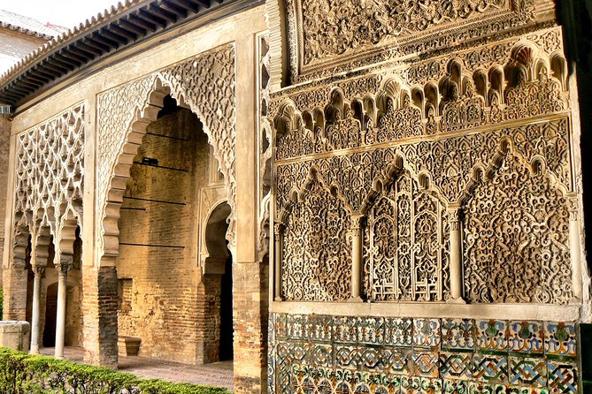 Guided visit to the Alcázar of Seville without queues - Skip the queues: what it changes for your day
