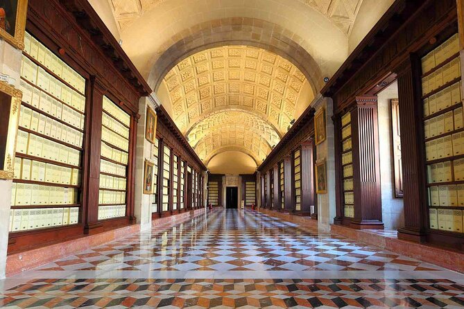 Guided visit to the Archivo de Indias - Key highlights you should care about
