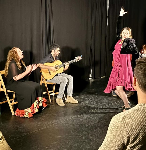 Intimate Flamenco: Exclusive Experience in Sevilla - Audience participation: how to join without freezing