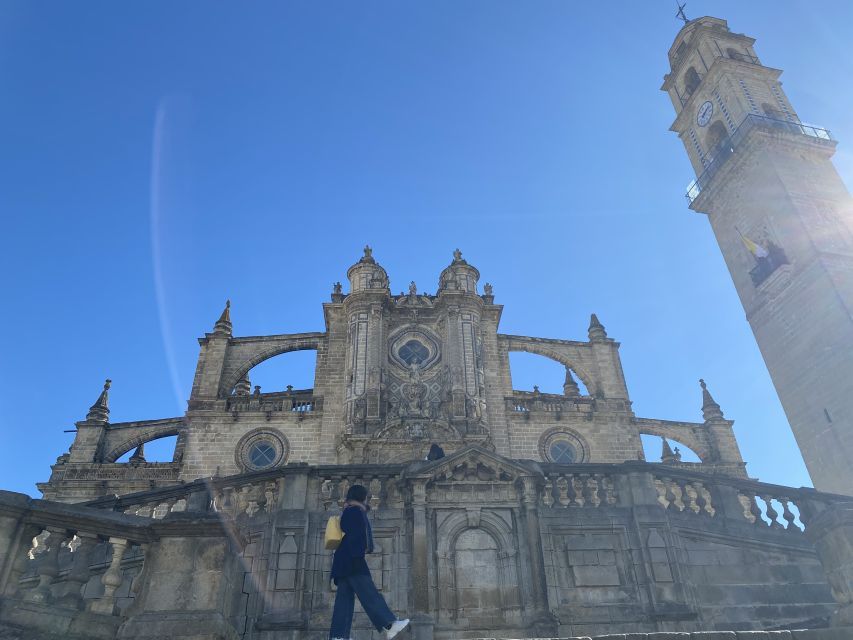 Jerez de la Frontera: 1.5-Hour Walking Tour with a Guide - Plaza de la Asunción: where civic life and faith meet